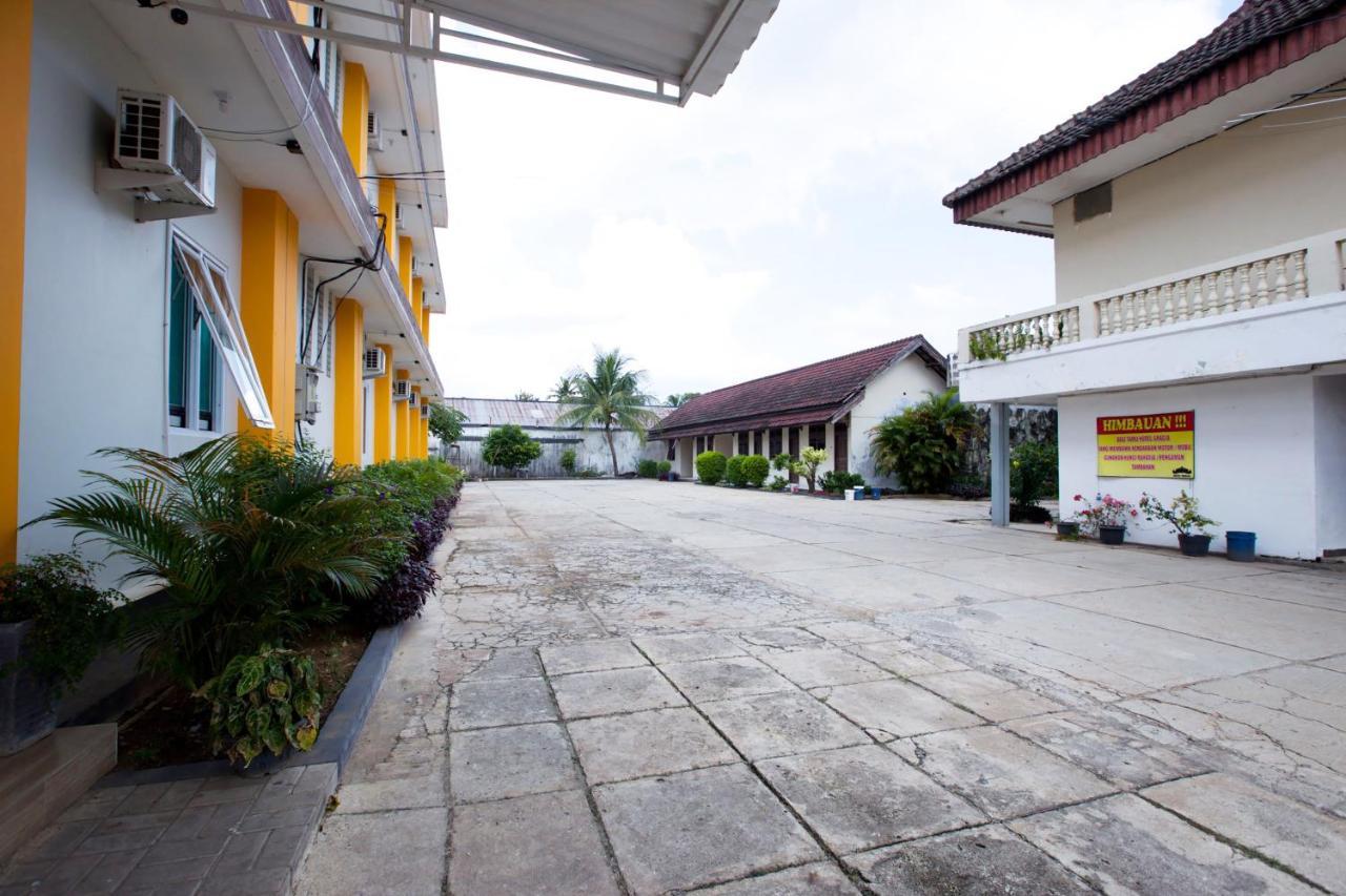Oyo 3207 Hotel Gracia Bandar Lampung Exterior photo
